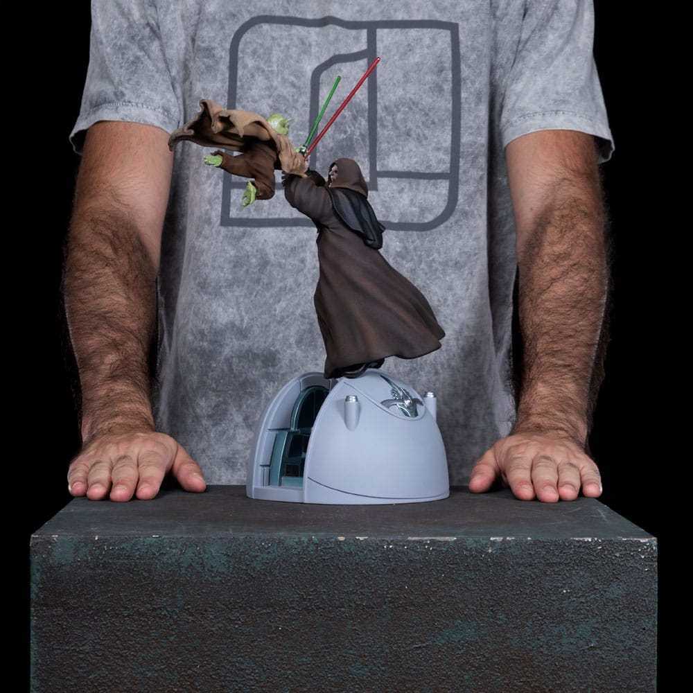 Statua Star Wars Deluxe Art Scale 1/10 Yoda contro l'Imperatore Palpatine (esclusiva CCXP 2024) 31 cm